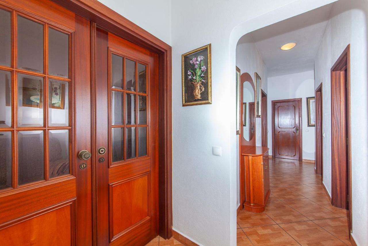 B83 - Alleway Gem In Lagos Exterior photo
